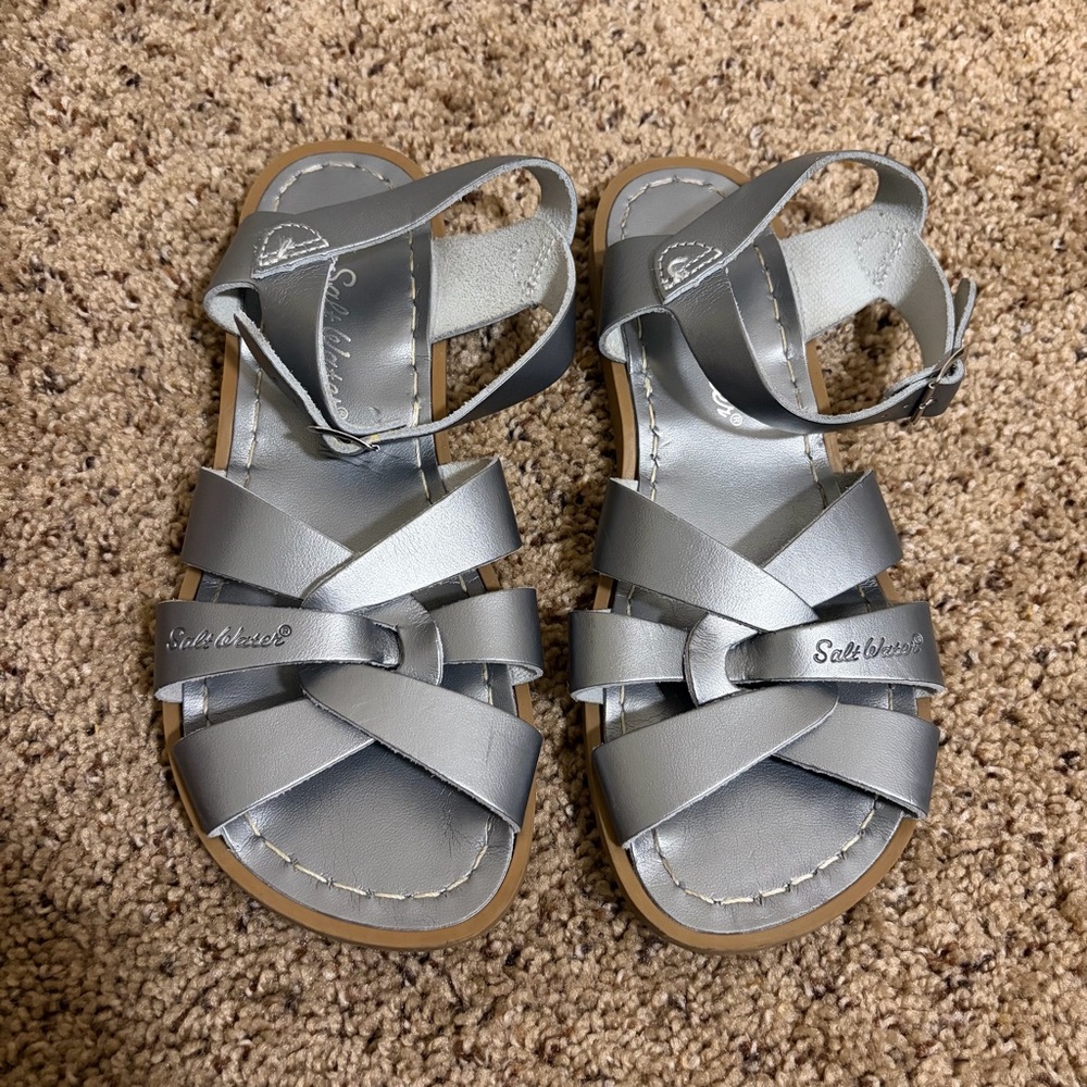 Salt Water Original Sandals Silver Women’s Size 6